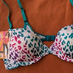 NWT Inspirations by Maidenform Bra, Size 34A (Sexy push-up)
